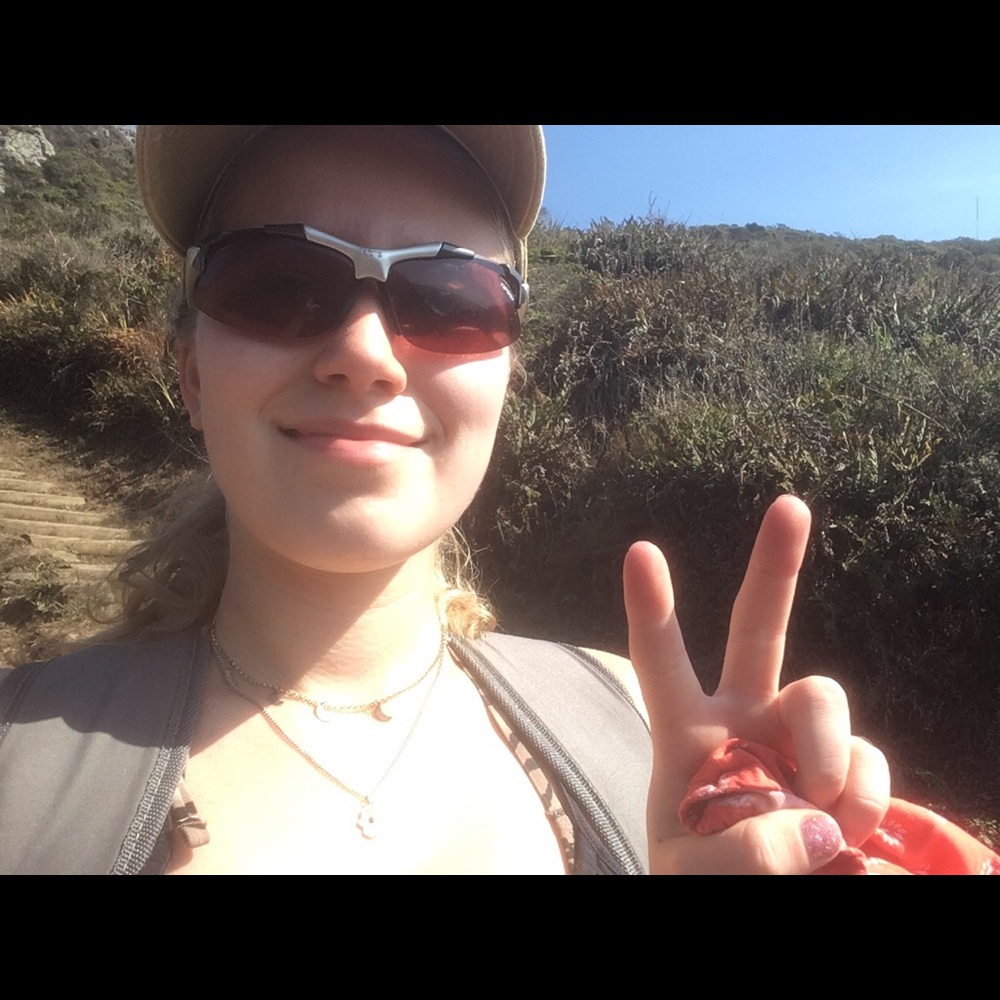 Meet your Posher, Brenna